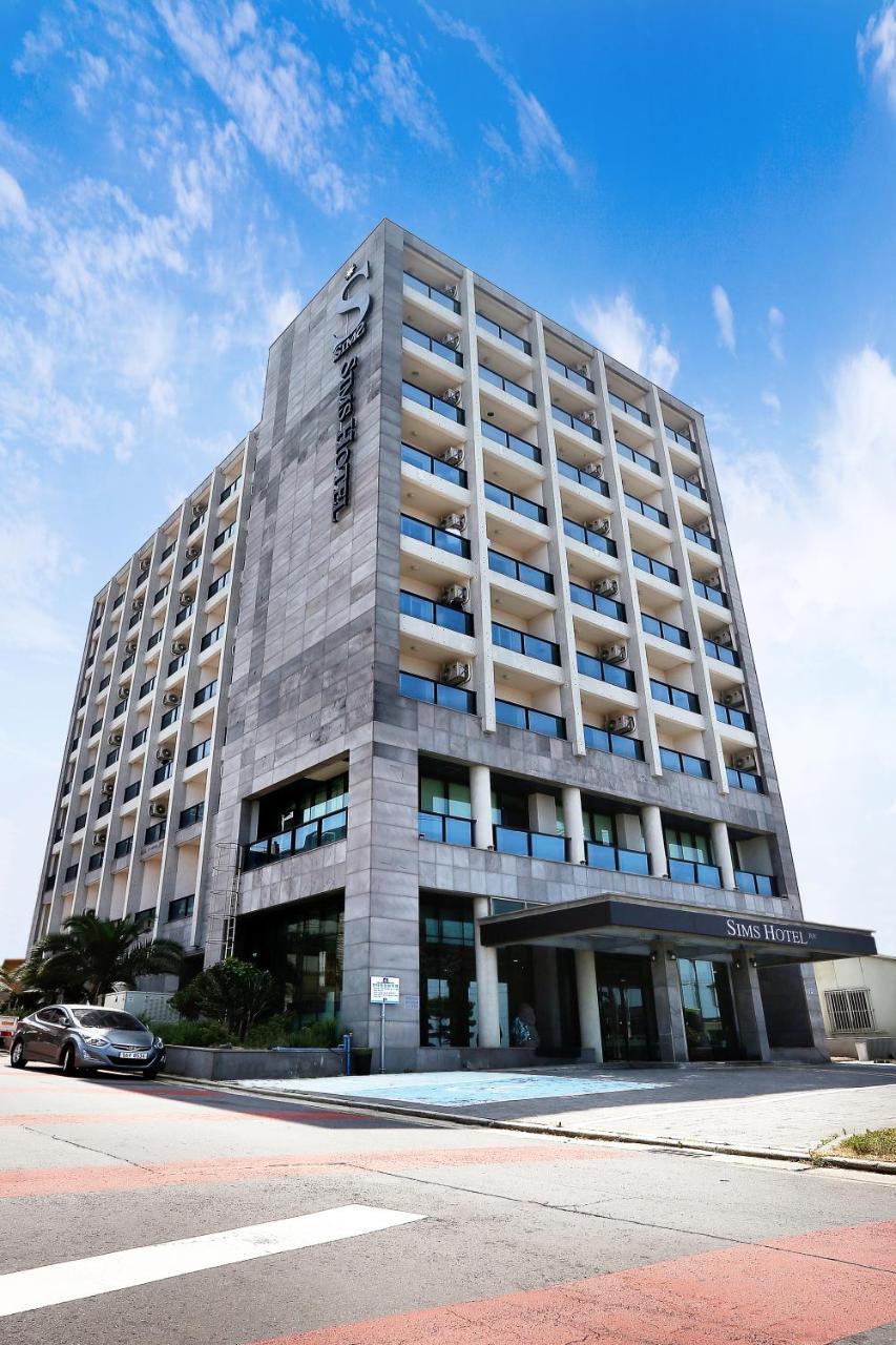 Sims Hotel Jeju Luaran gambar